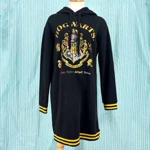 Wizarding World of Harry Potter Black & Gold Tunic Length Hogwarts Hoodie, Small
